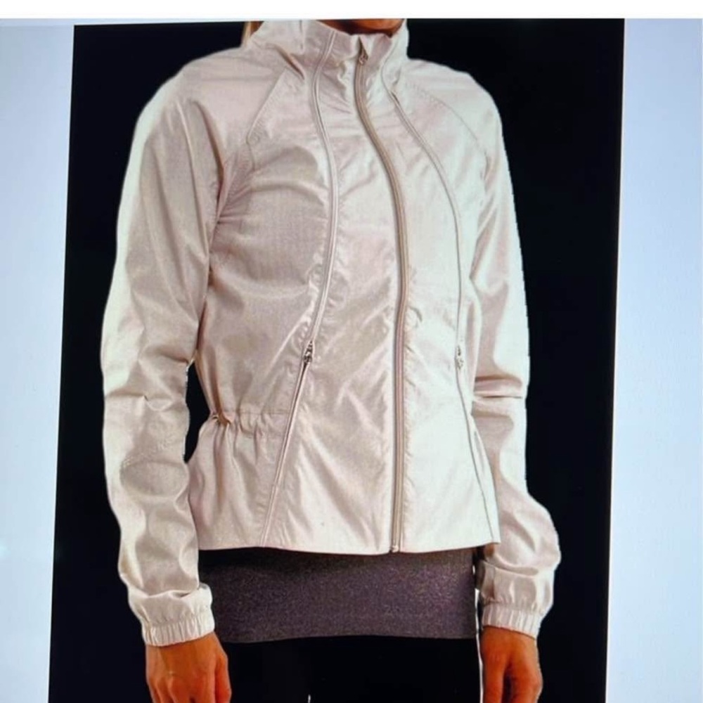 Lululemon Run: Travel to Track glitter  Jacket